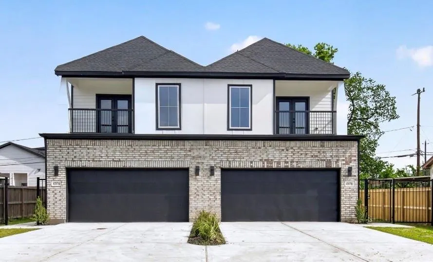 3-Bedroom Apartment